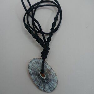 Unisex Necklace Macramé Thread Mother-of-Pearl Shell Andean Crafts